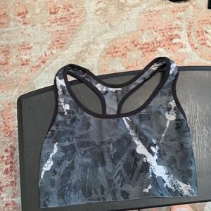 Sports bra